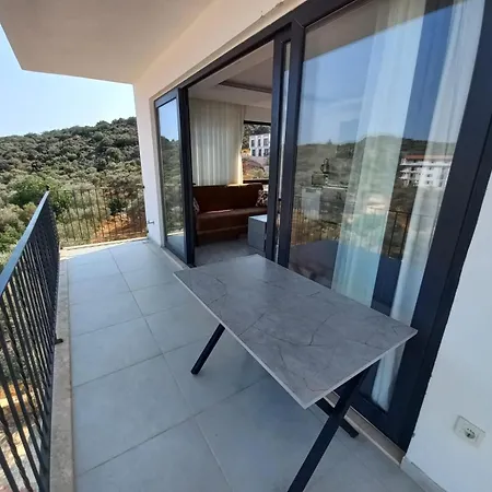 Tabak Apartment *